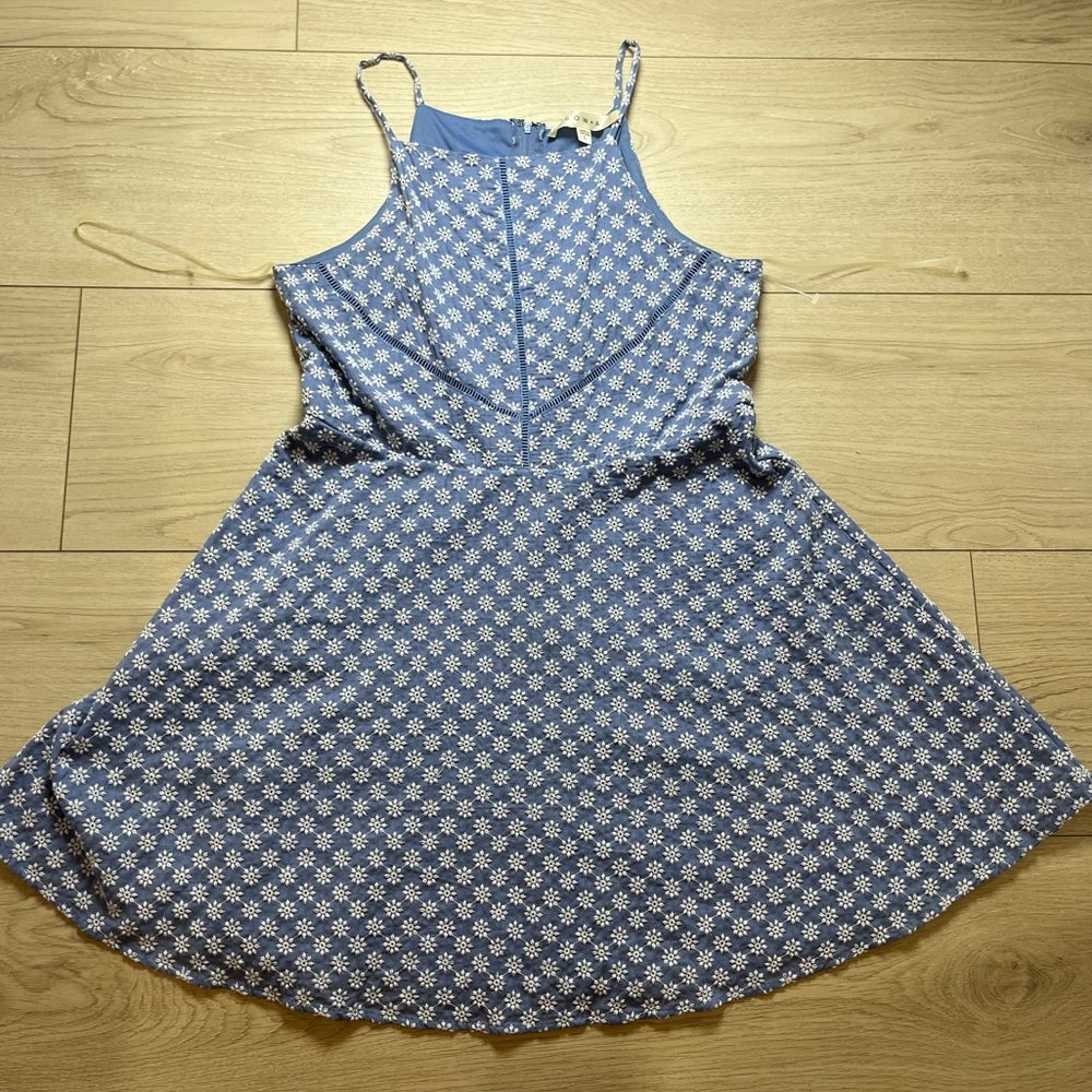 Row A Blue Daisy Print Summer Dress women’s size L fit & flair